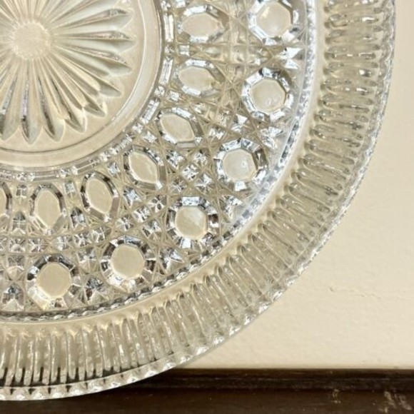 Vintage 1950 Wexford glass designed 9 in platter serve-ware party platter - Picture 5 of 5